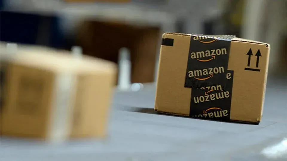 How Amazon is at the Apex of the E-commerce Battle