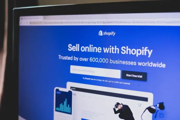 How Web Scraping can Benefit Shopify Store owners