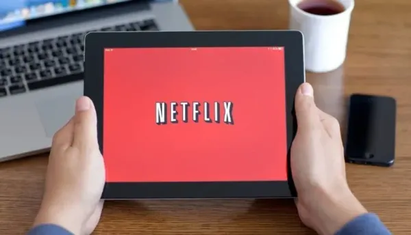 How Netflix leverages Big Data Analytics to Drive Success