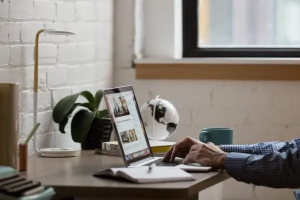 How Ecommerce Brands Can Detect and Fight Fake Reviews